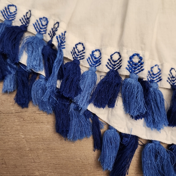 ⚪️ KAS Designs Embroidered Blouse with Tassels Size M - Picture 11 of 16